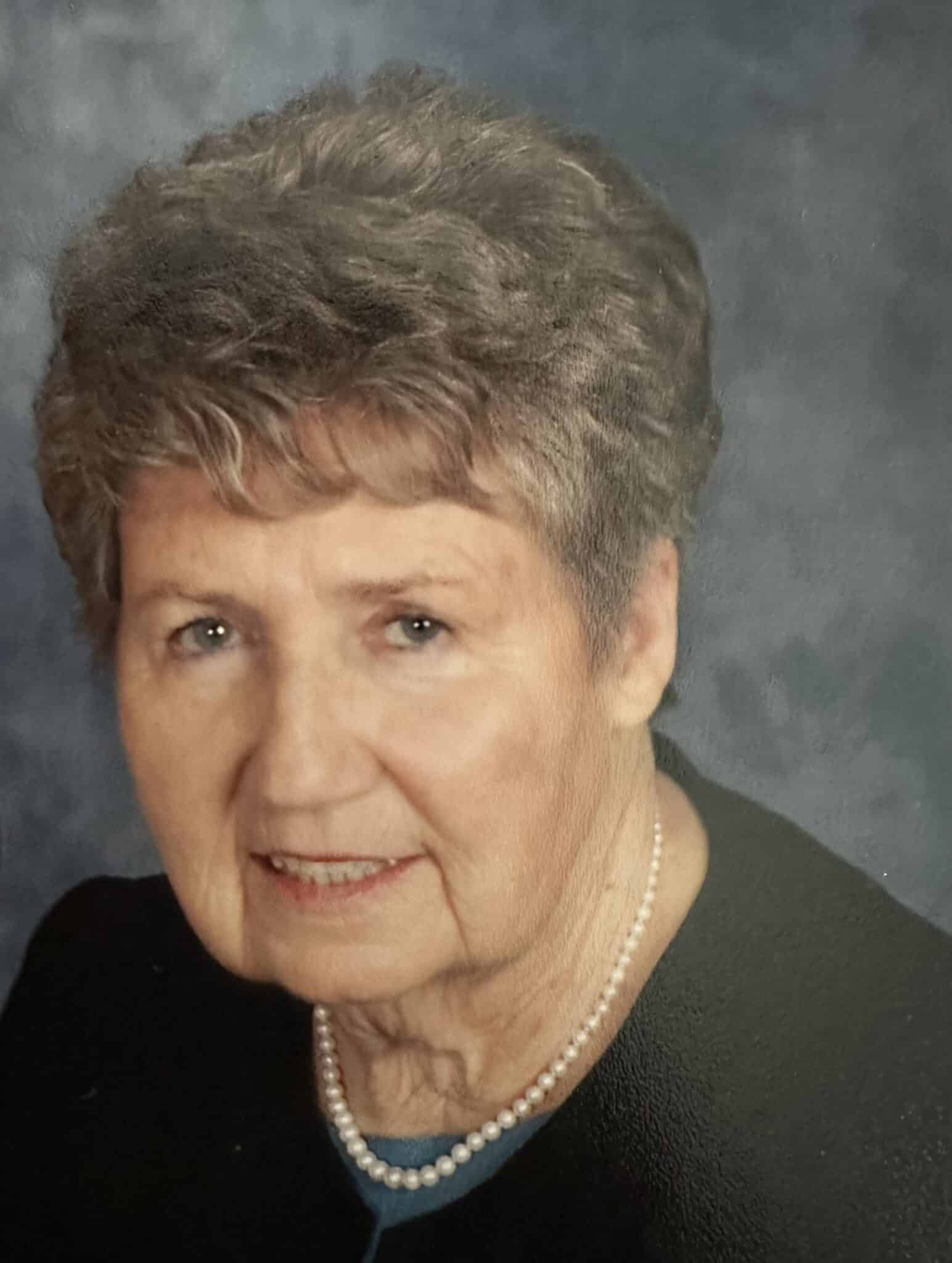 Virginia “Betty” Yates Whitt – Peninsula Funeral Home