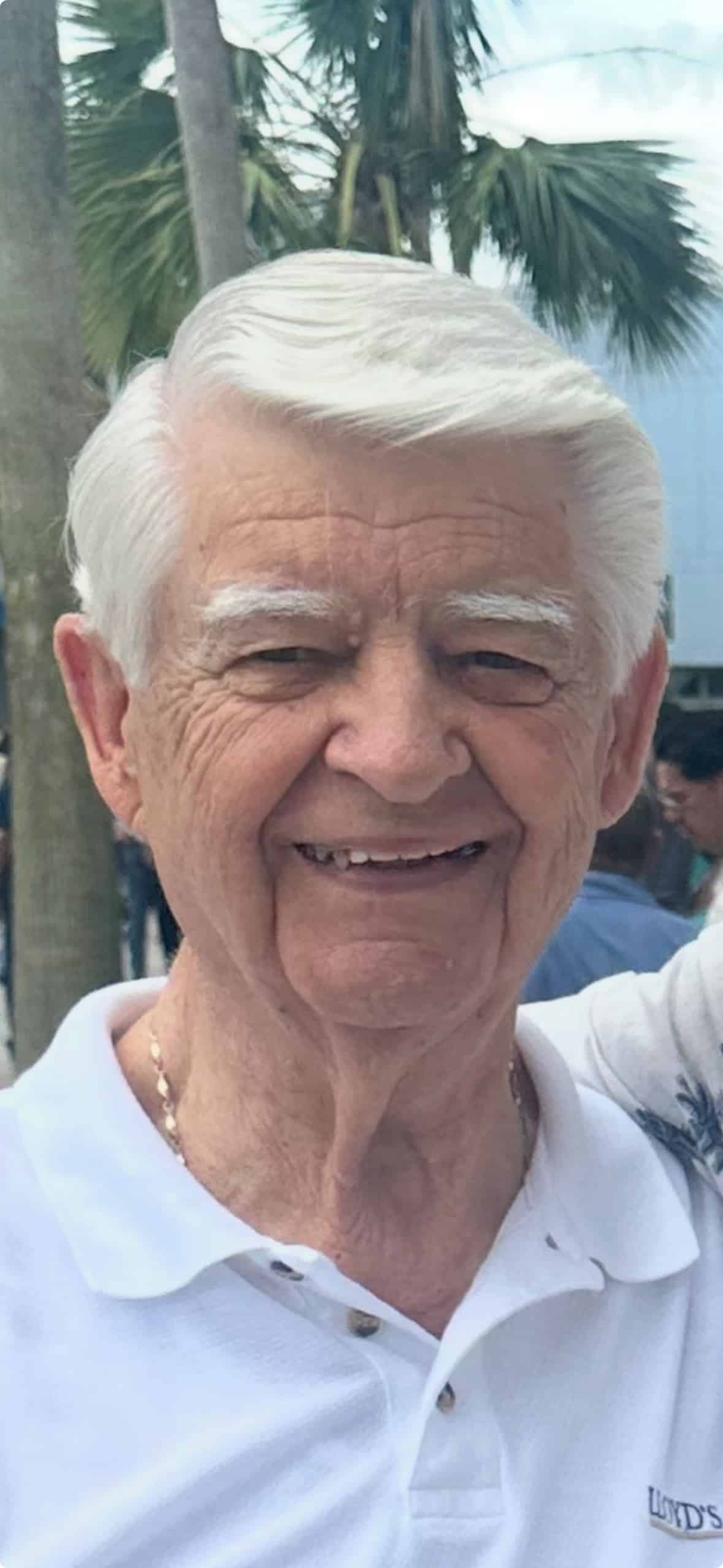 Elwood Vernon Cartwright, Jr.